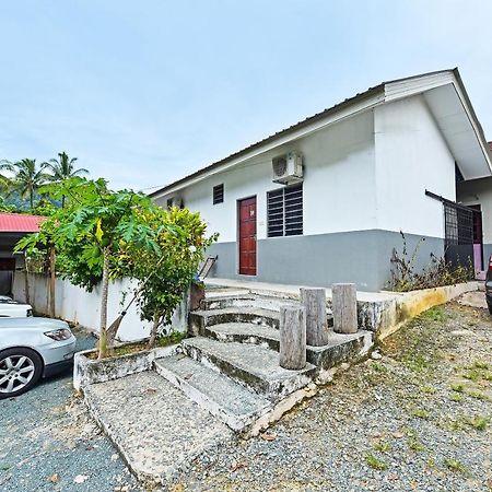 Dtahan Motel Taman Negara Куала-Тахан Экстерьер фото