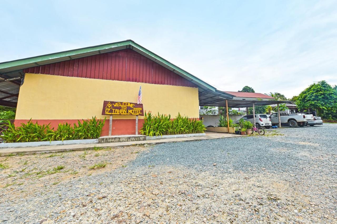 Dtahan Motel Taman Negara Куала-Тахан Экстерьер фото