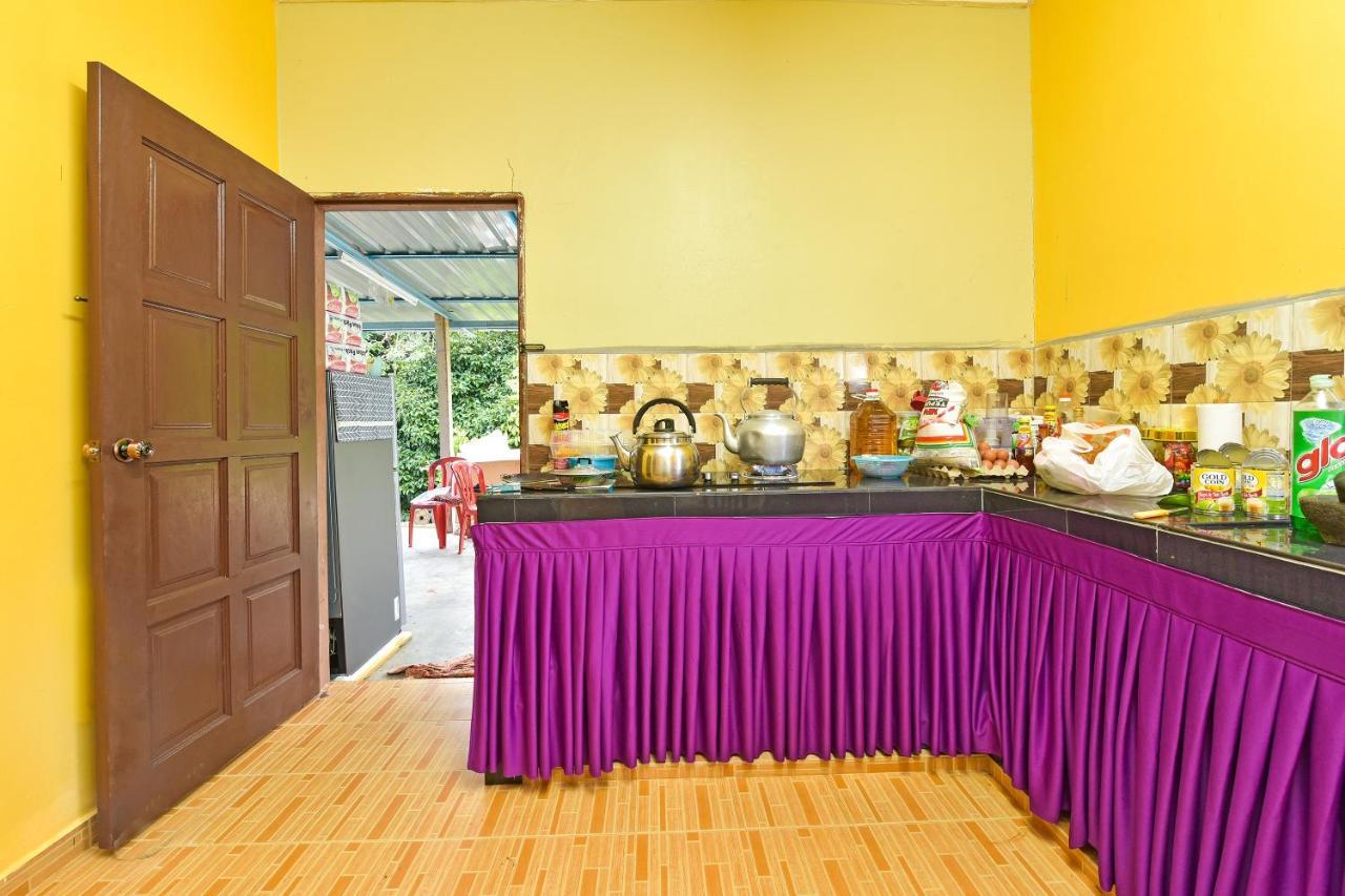 Dtahan Motel Taman Negara Куала-Тахан Экстерьер фото
